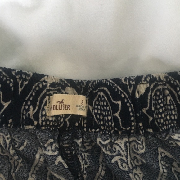 Hollister patterned shorts - Picture 2 of 2